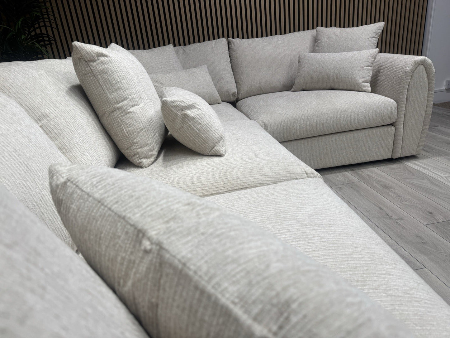 Sofology MARBLE ARCH Style Fabric RHF Corner Sofa, Cream - RRP £3,599