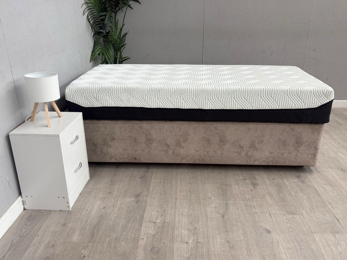 Tempur PRO PLUS Smart Cool 3ft Single 90 x 190cm Mattress, Soft - RRP £1,699