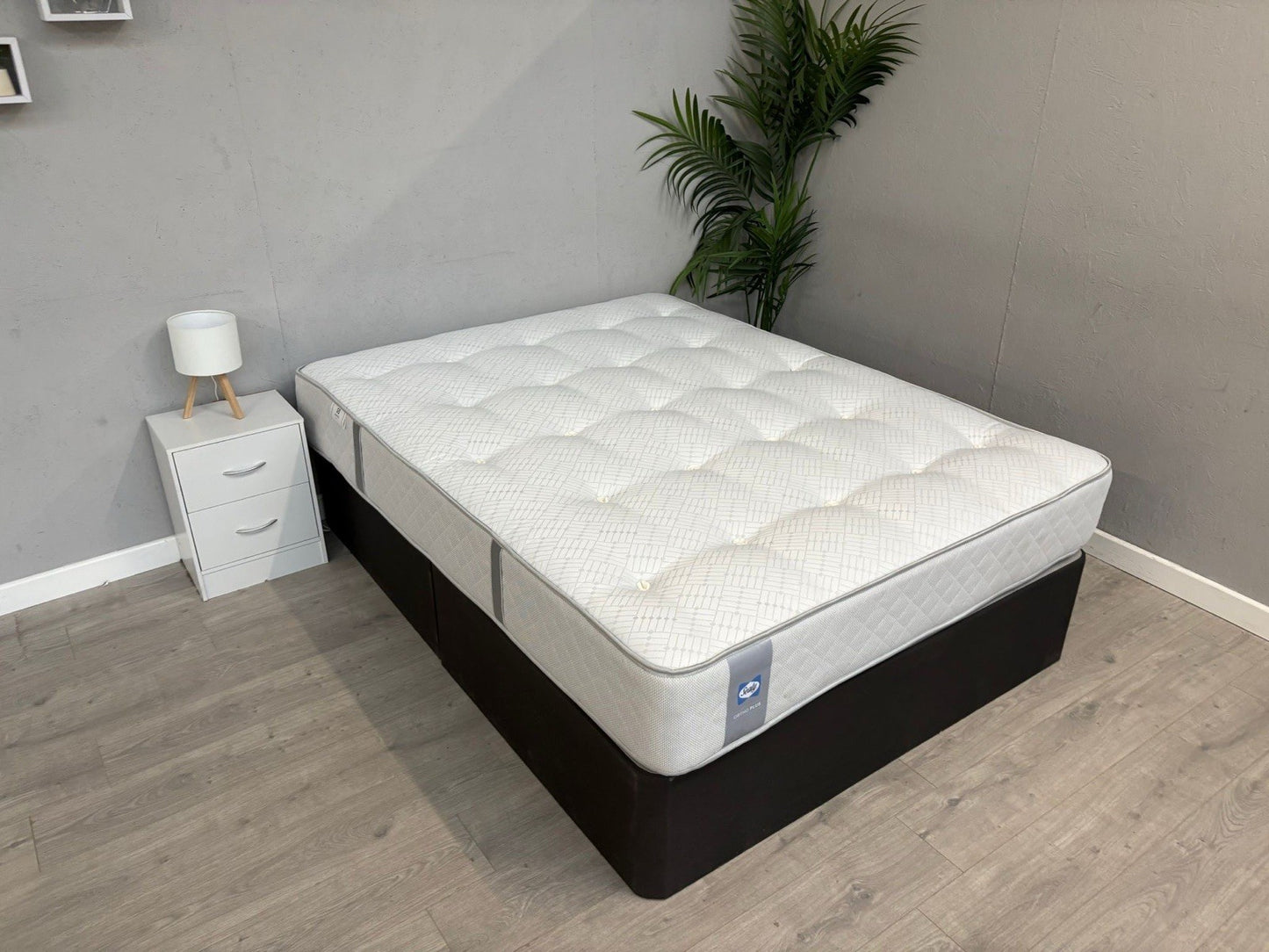 Sealy ORTHO PLUS Gold Firm 5ft Kingsize Mattress - RRP £689