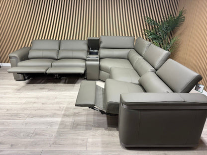 Sofology PLAZA style Leather 2c2 Power Recliner Sofa + Console - RRP £4699