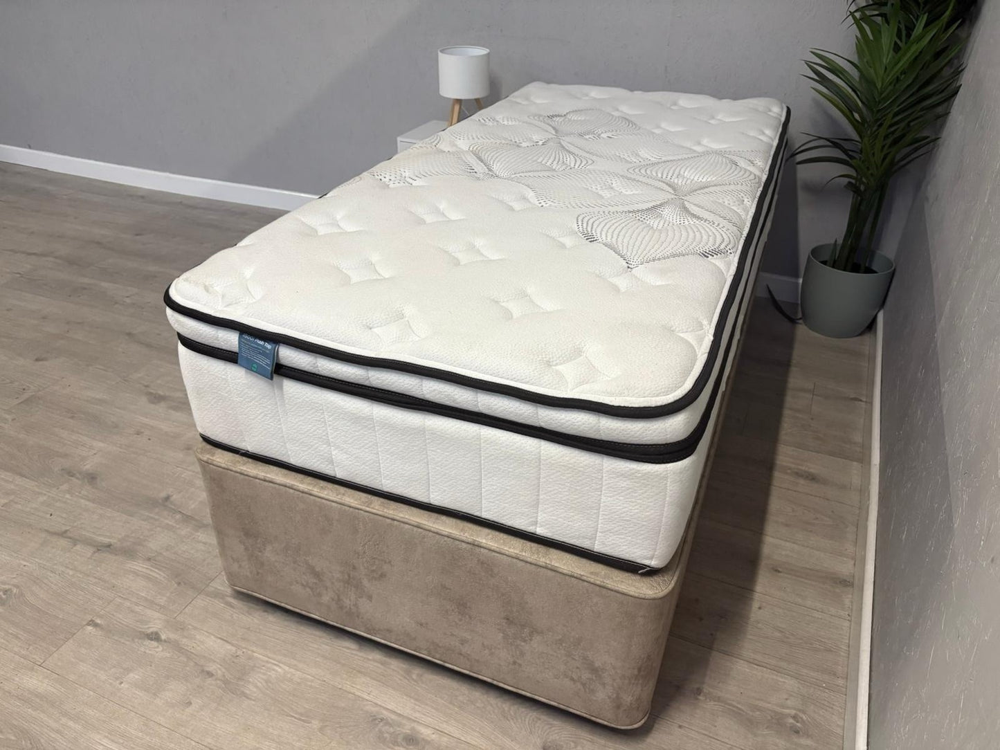 IGEL Nanotech 3500i 3ft Single Mattress, Medium - RRP £1,449