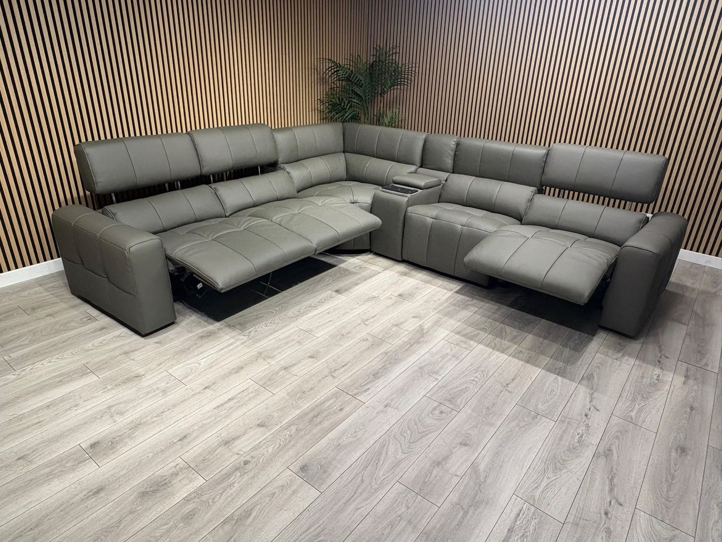 Sofology BARI Large Leather Power Recliner Corner Sofa - RRP £5899