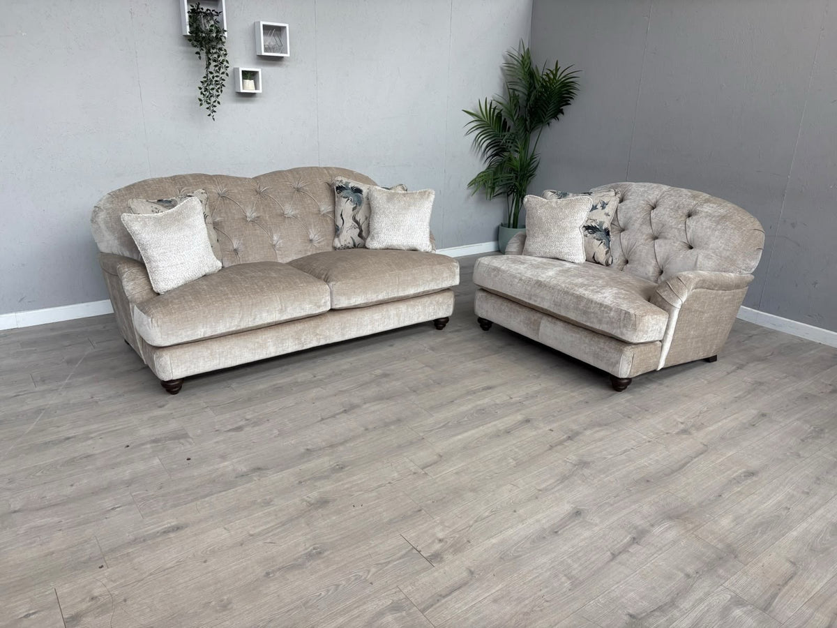 Alexander & James Fabric 3 Seater Button Back Sofa + Love Chair - RRP £3,298