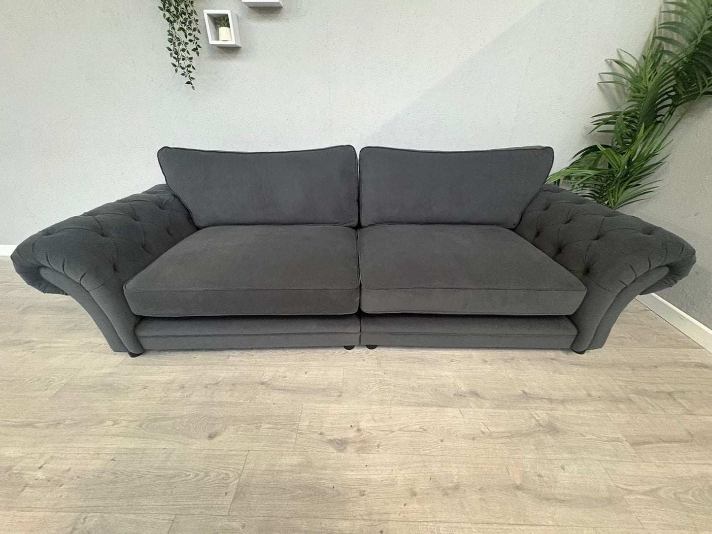 Furniture Village BLENHEIM Fabric 4 Seater Sofa - RRP £2,895