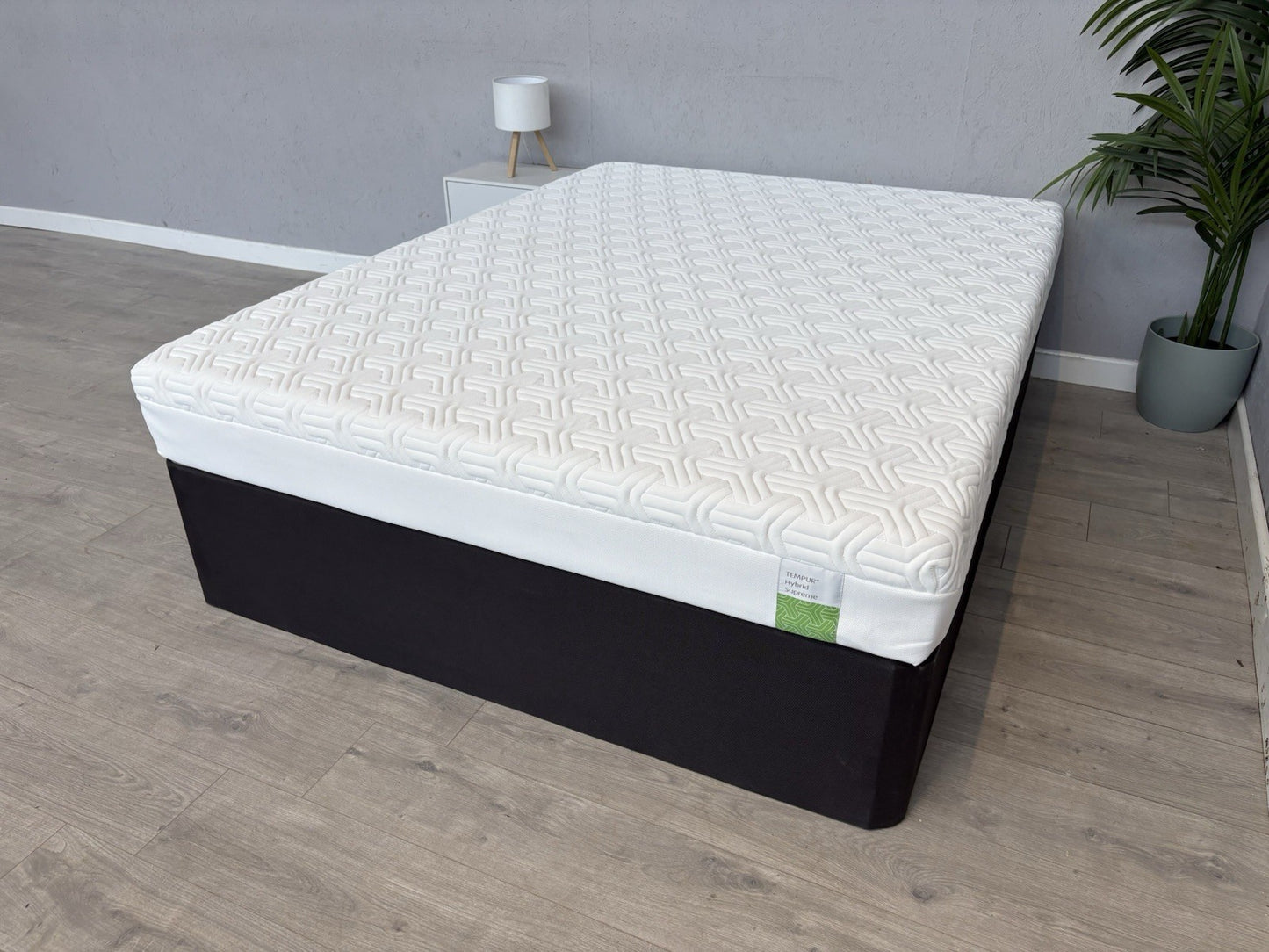 Tempur HYBRID SUPREME 5ft Kingsize Mattress, Medium / Firm - RRP £1,999