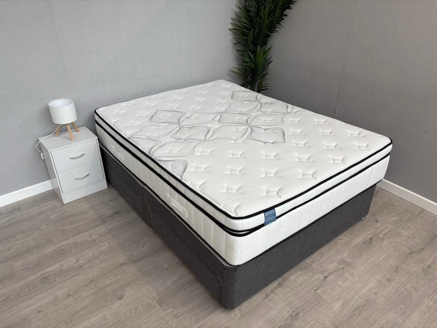 IGEL Nanotech 4000i 5ft Kingsize Mattress, Firm - RRP £1,899