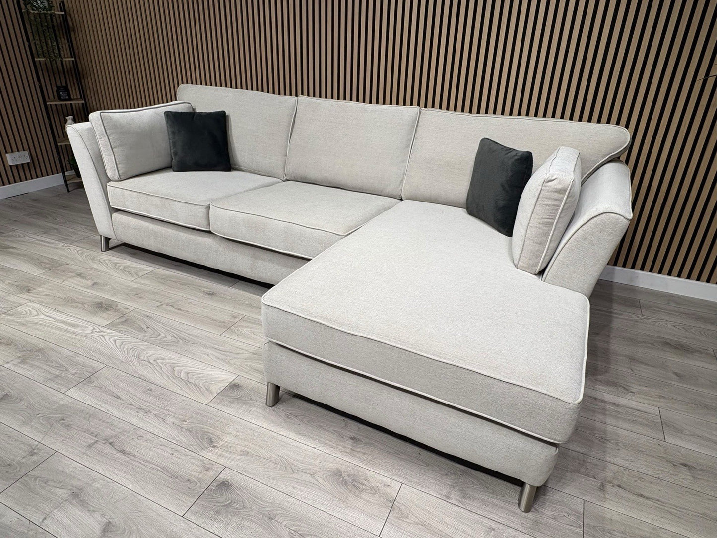 Furniture Village SASHA Fabric Large RHF Chaise Corner Sofa - RRP £3,295