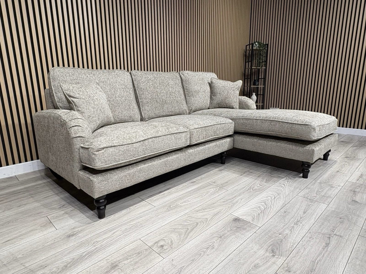 Laura Ashley LYNDEN Style Fabric 3 Seater RHF Chaise Corner Sofa - RRP £2625