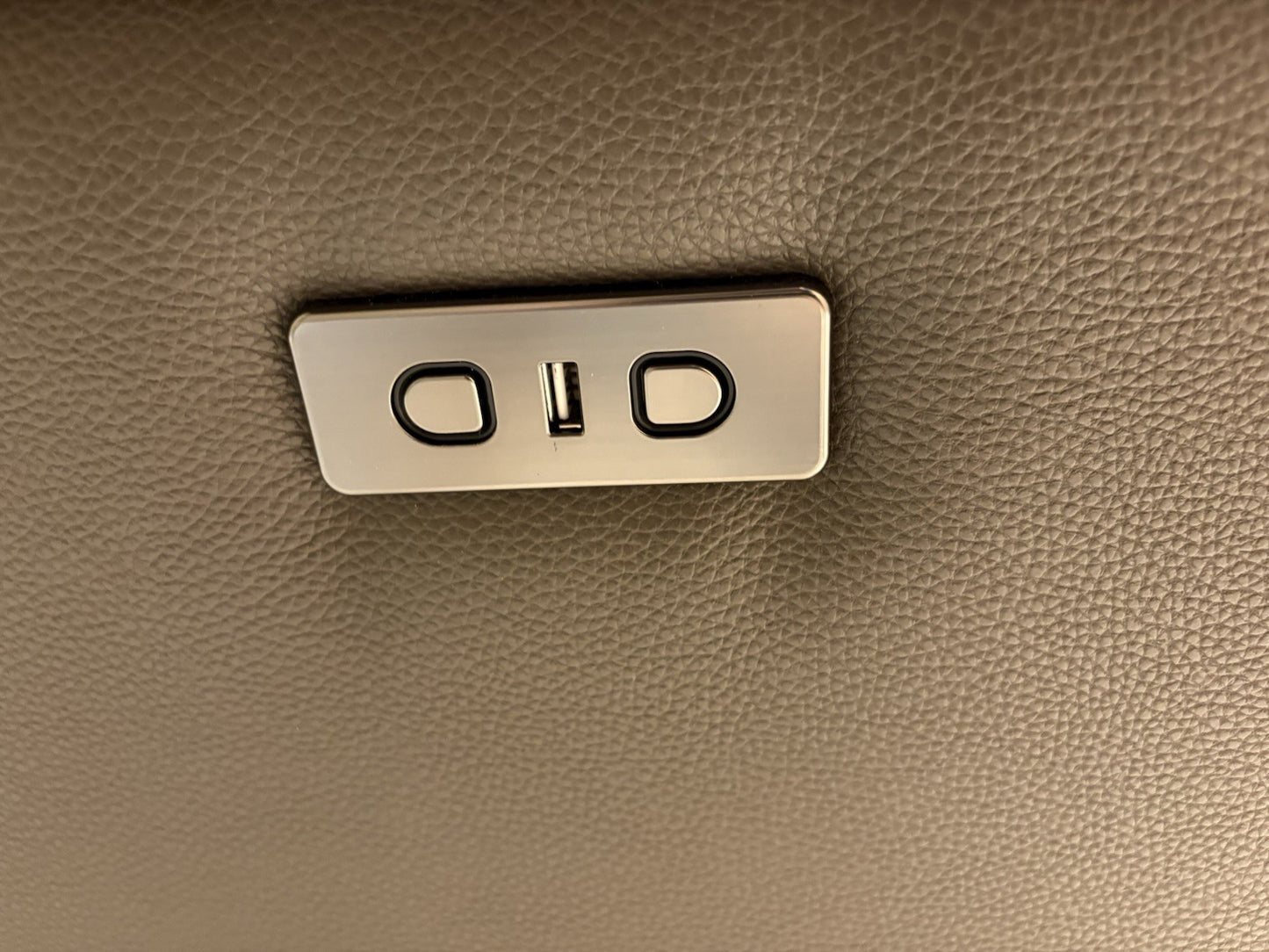 d499f97d-5433-4aef-9123-b75967604f51