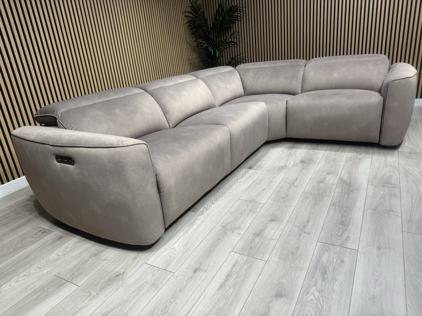 Furniture Village INCA Style Fabric Corner Sofa, Power Recliners - RRP £3195