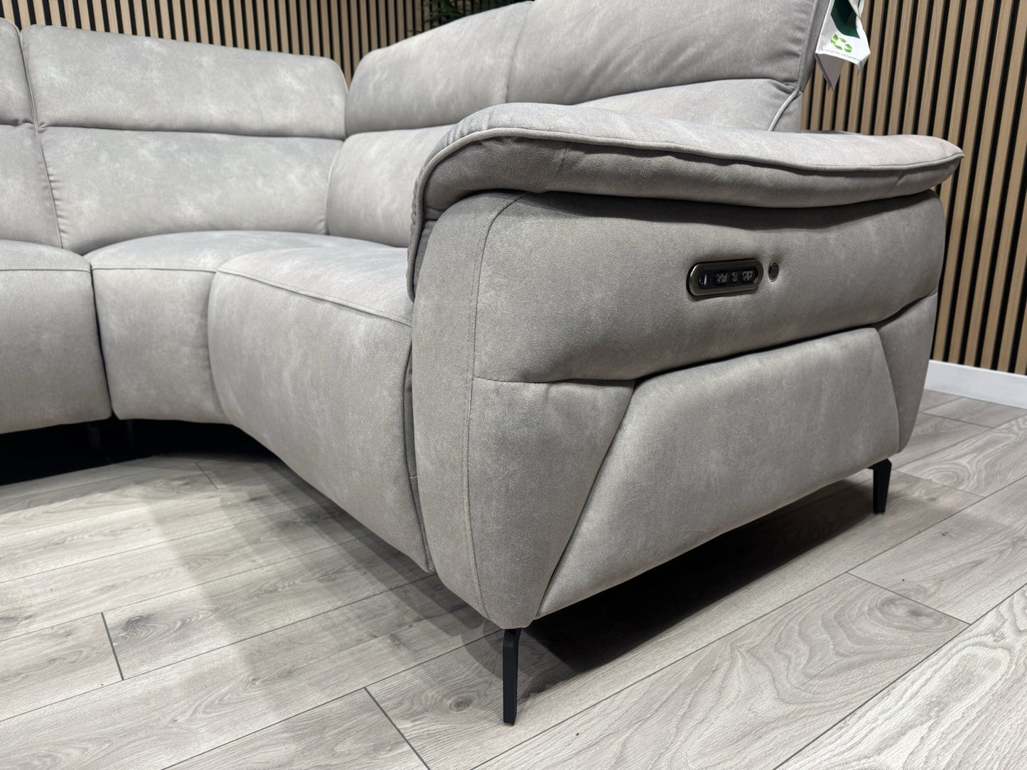 Furniture Village EZRA Style Fabric RHF Corner Sofa Power Recliners - RRP £3295