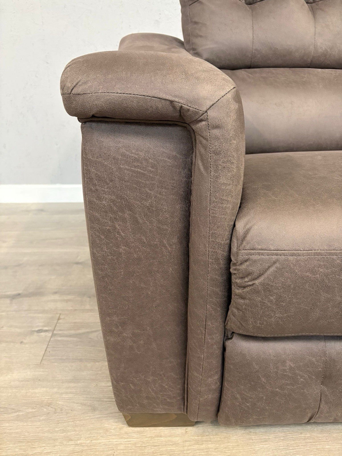 DFS - La-Z-Boy NEW HOLLYWOOD Fabric 2 Seater Sofa - RRP £1599