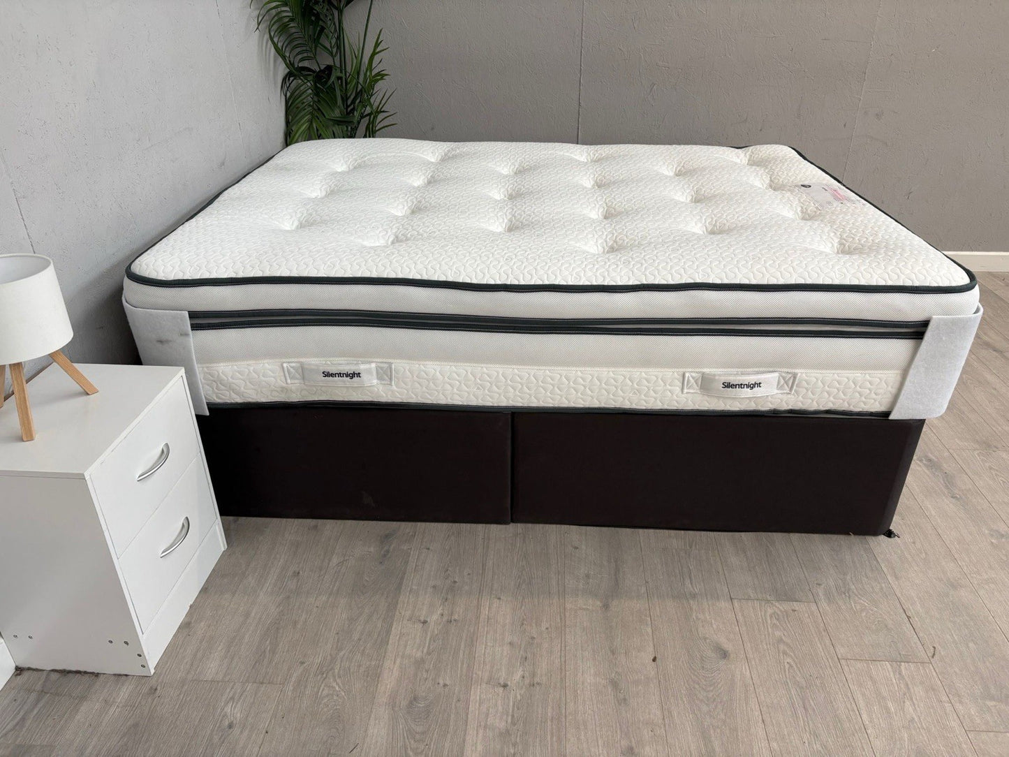 Silentnight TALIA UltraGel 1400 Pocket 5ft Kingsize Mattress - RRP £1,299