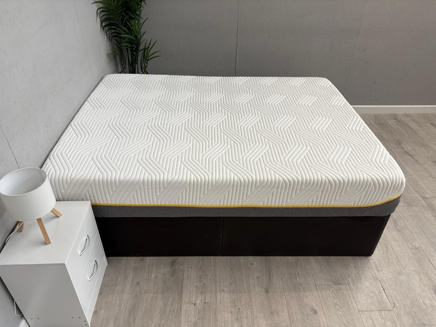 Tempur SENSATION LUXE 5ft Kingsize Mattress, Firm - RRP £2,499