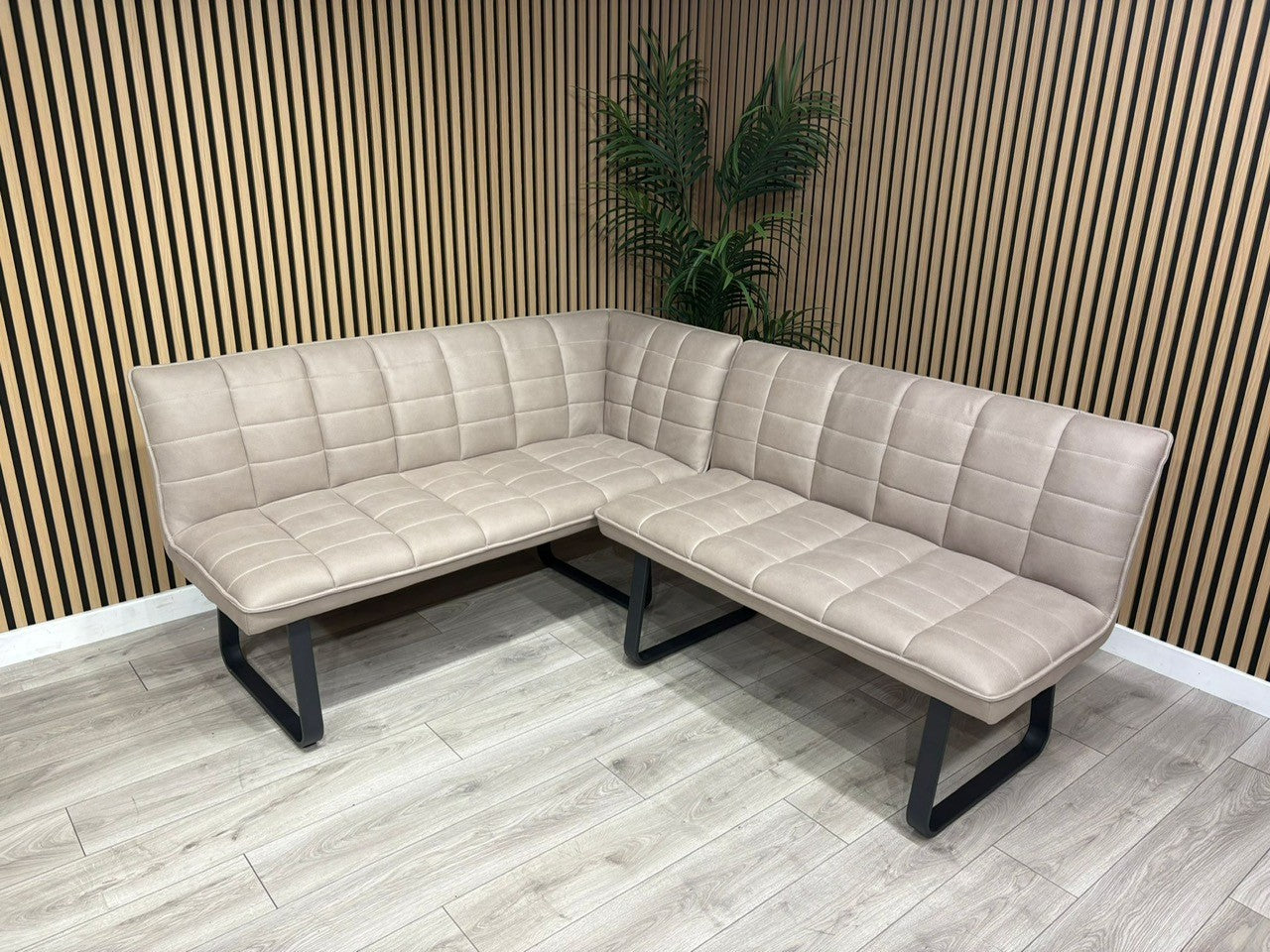 Furniture Village- LIMA Fabric Corner Bench Set, RRP: £1299