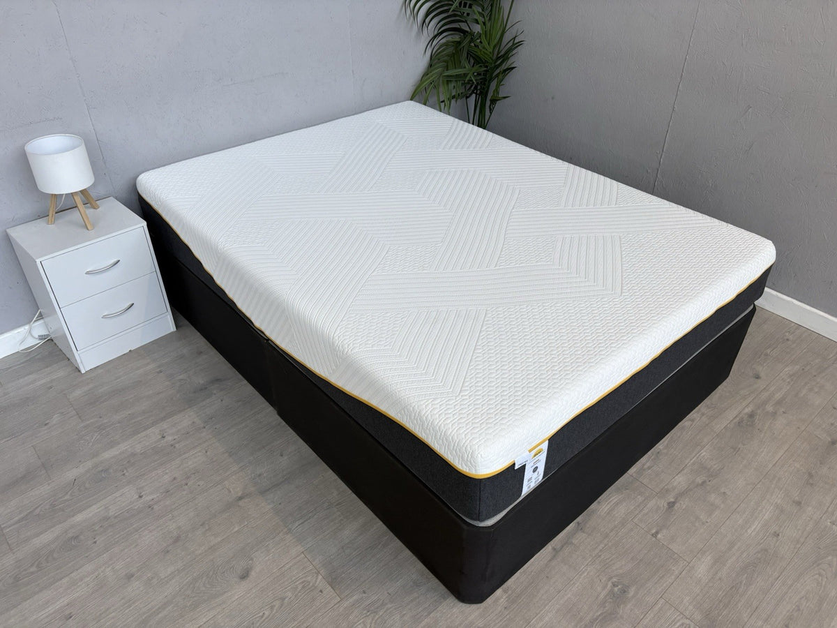 EVE Pure Memory 5ft Kingsize Mattress, Medium - RRP £1,199