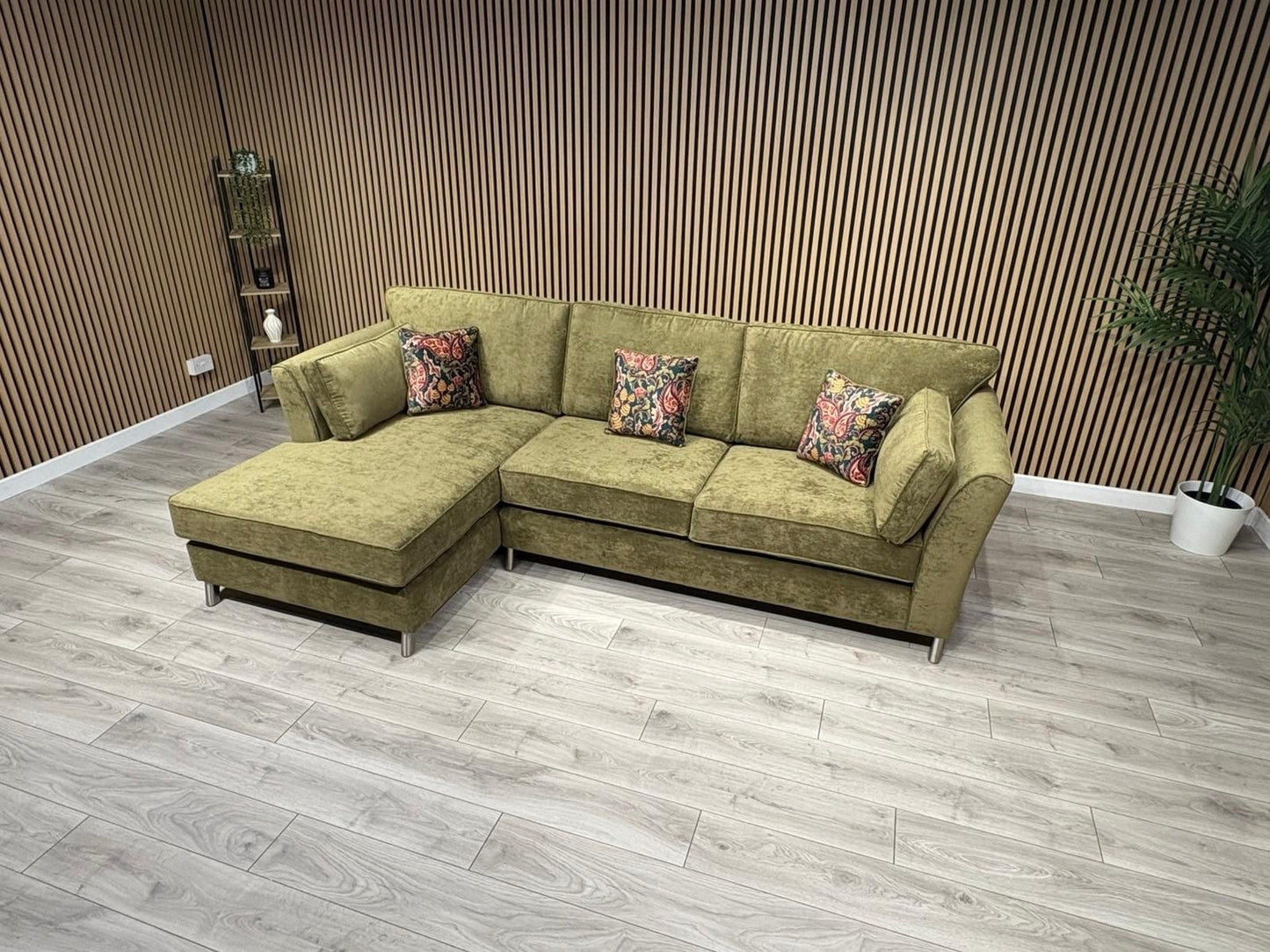 Furniture Village SASHA Fabric Large LHF Chaise Corner Sofa - RRP £3,295