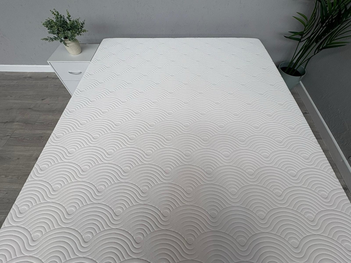 Tempur ONE 5ft Kingsize Mattress, Medium - RRP £1,499