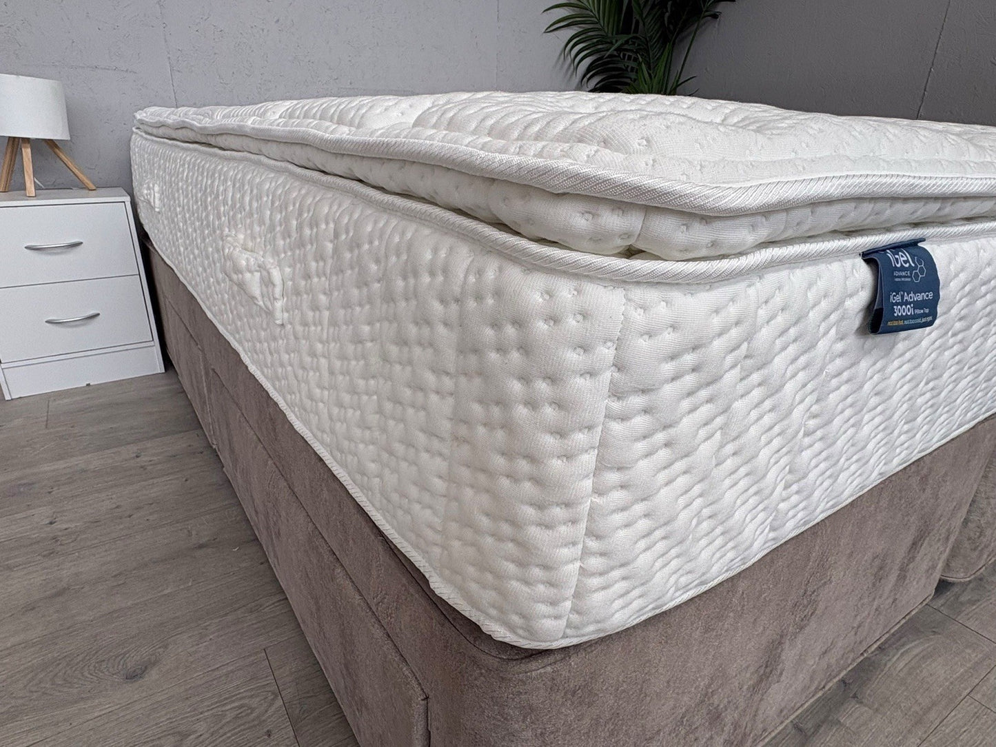 IGEL Advance 3000i Pillowtop 6ft Superking Mattress, Medium - RRP £1,949