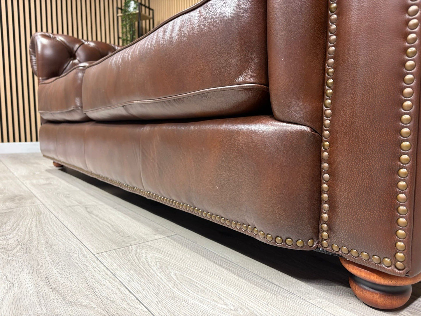 At The Helm Shackleton Style 3 Seater + 2 Seater Leather Chesterfield Sofa Set