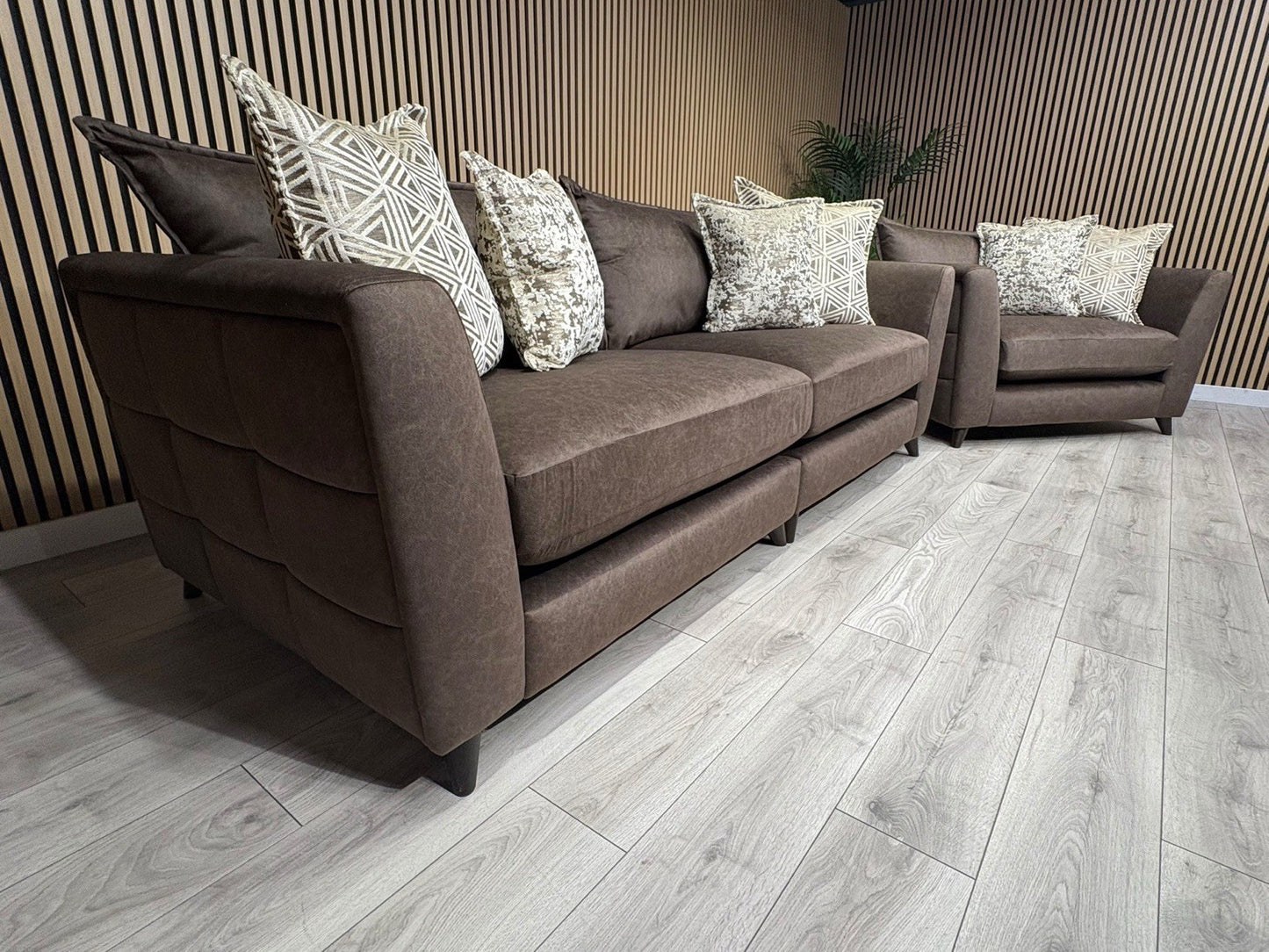 Ashley Manor SAN MATTEO 4 Seater Sofa + Love Chair Set - RRP £5290