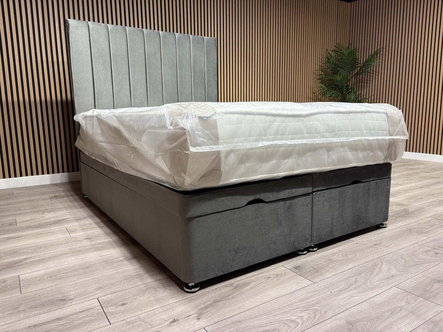 SUPREME Ottoman Divan Set with 2000 Pocket Mattress + Headboard, 4ft 6 Double