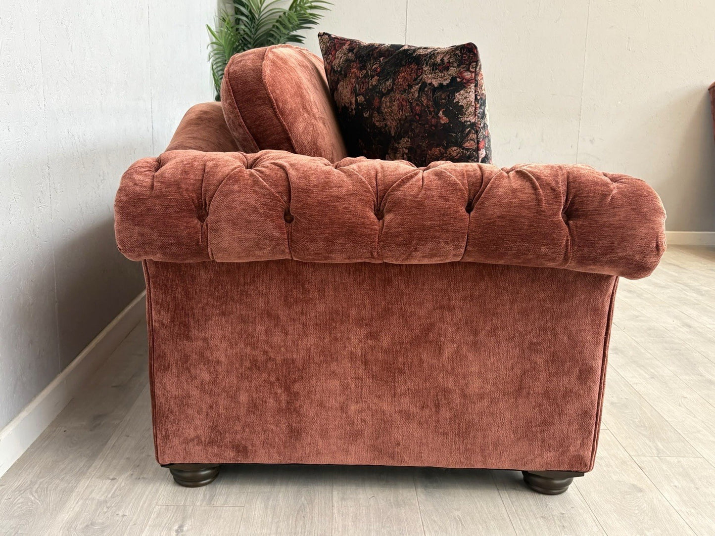 Victoria Fabric 4 Seater Sofa - RRP £2299