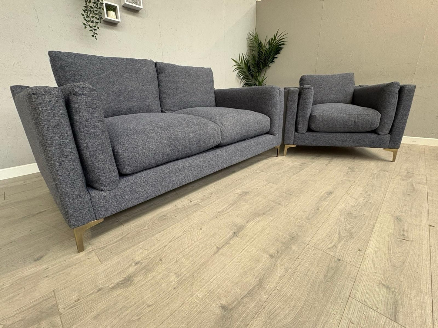 Westbridge YO-YO Fabric 3 Seater + Armchair - RRP £2000