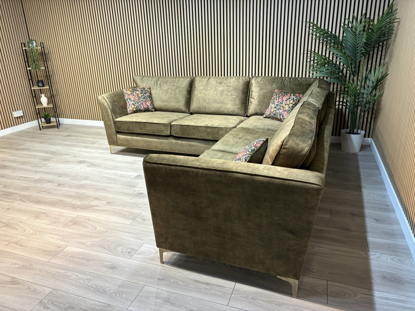 Furniture Village SASHA Fabric Large Corner Sofa ( 3 Corner 3 ) - RRP £3,495