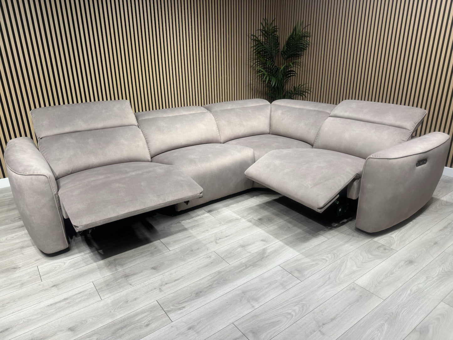 Furniture Village INCA Style Fabric Corner Sofa, Power Recliners - RRP £3195