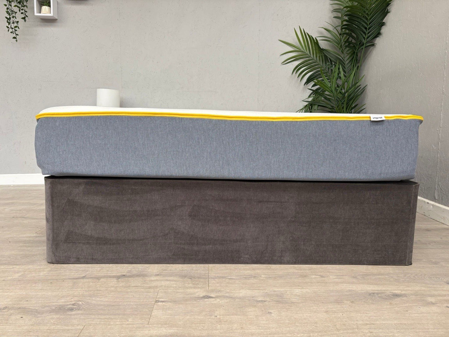 EVE Original Hybrid 4ft 6 Double Mattress, Medium - RRP £599