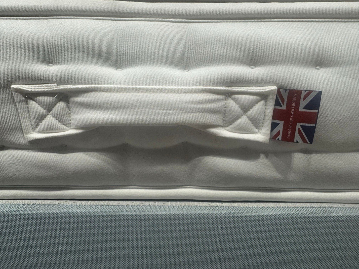 Staples and Co. Artisan DECADENCE 5ft Kingsize Mattress, Medium - RRP £1,399