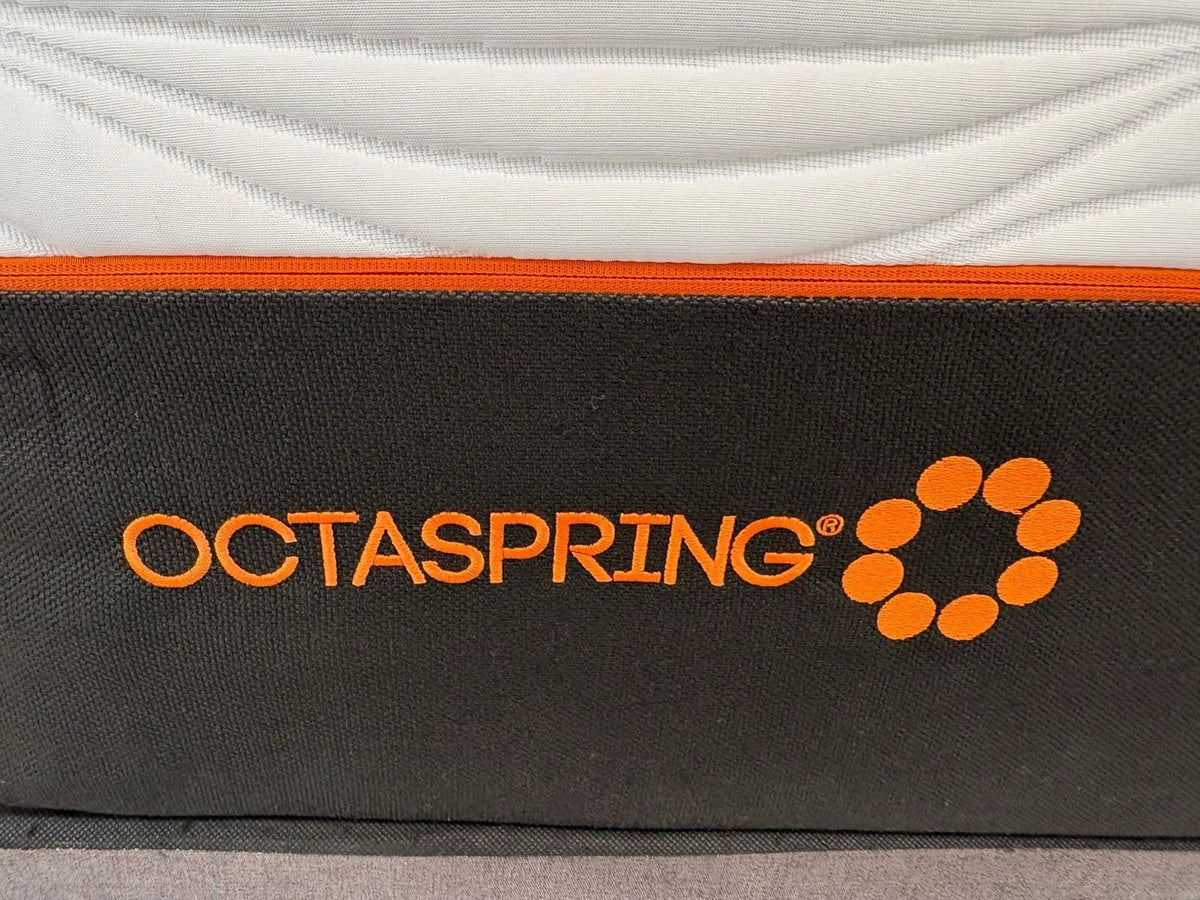 DORMEO Octaspring 8500 Memory 4ft 6 Double Mattress, Medium Soft - RRP £2,299