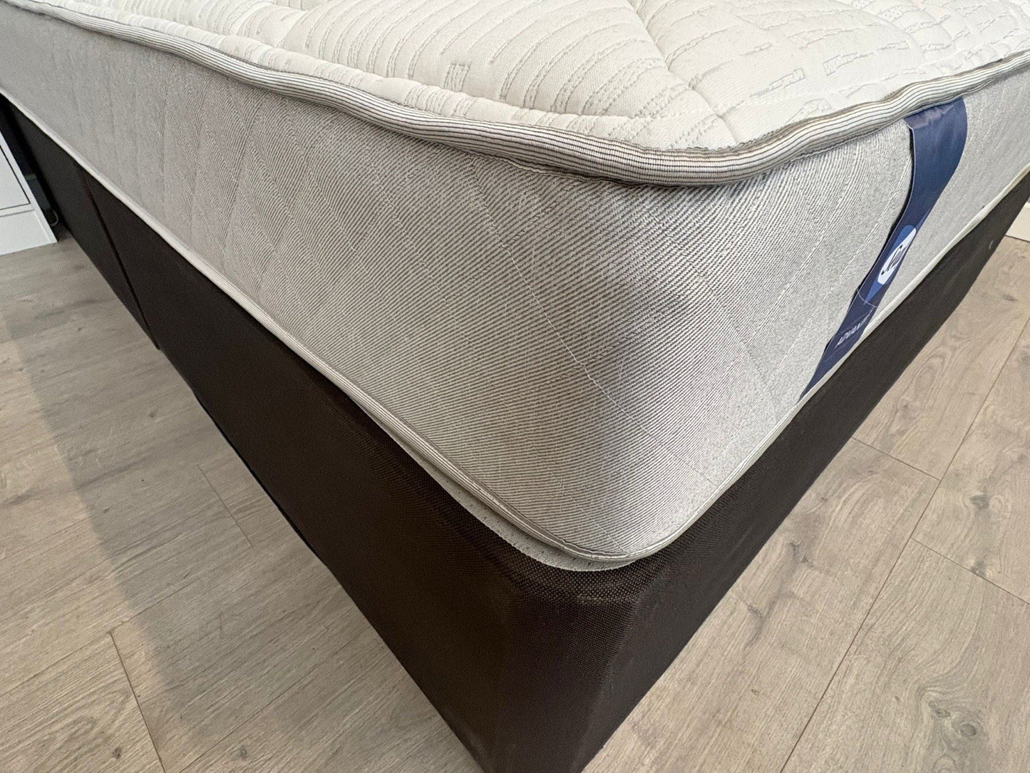 Sealy ADVANTAGE Classic 5ft Kingsize Mattress, Medium - RRP £919