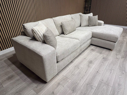 DFS Sample Pandora RHF Large 3 Seater Chaise Sofa - RRP: £3295
