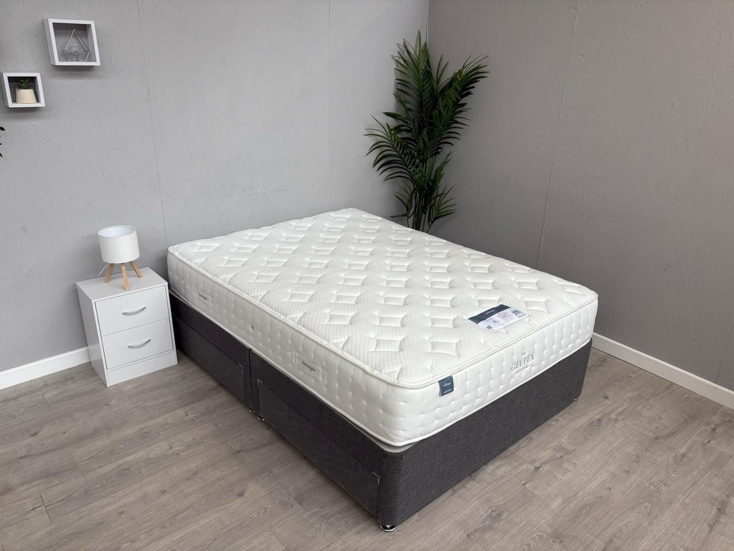 Silentnight PASTEL Geltex 1000 Pocket 5ft Kingsize Mattress - RRP £1,299