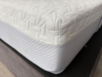 NECTAR Classic Hybrid 4ft Small Double Mattress, Medium / Firm - RRP £499