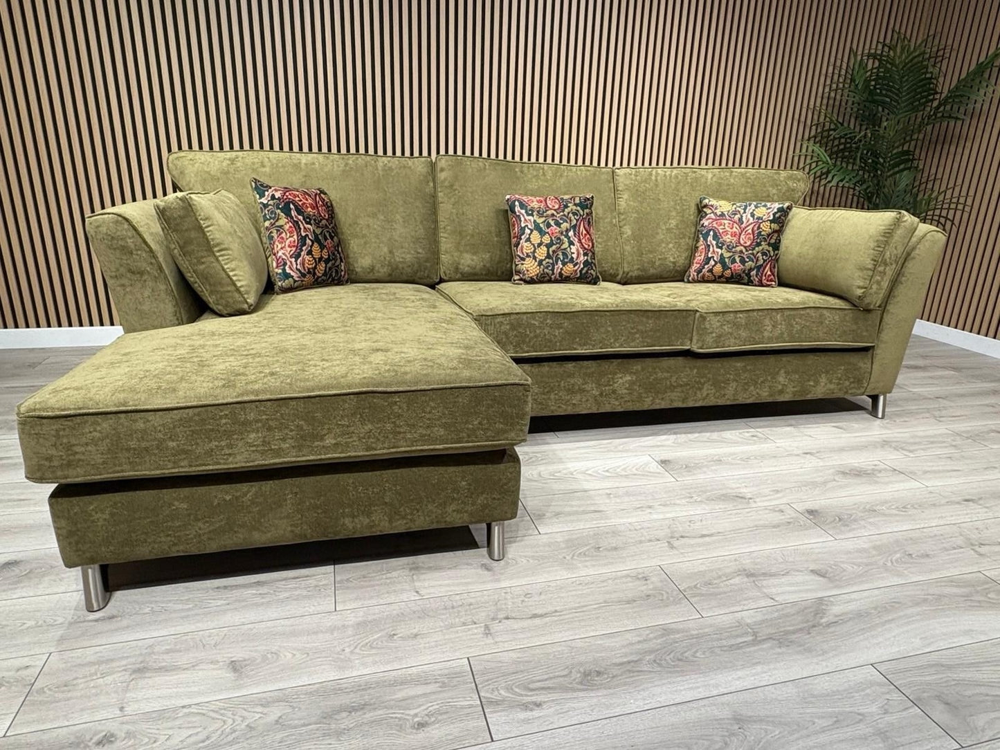 Furniture Village SASHA Fabric Large LHF Chaise Corner Sofa - RRP £3,295