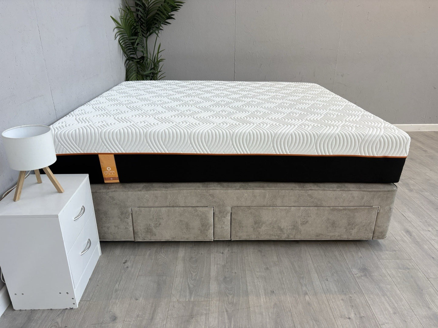 DORMEO Octaspring 9500 Latex Memory 6ft Superking Mattress, Medium - RRP £3,149