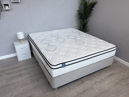 IGEL Nanotech 3000i 6ft Superking Mattress, Medium - RRP £1,949