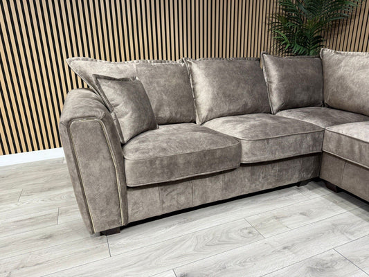 Furniture Village ARIANA Style Small Fabric 2 Corner 2 Sofa - RRP £2,995