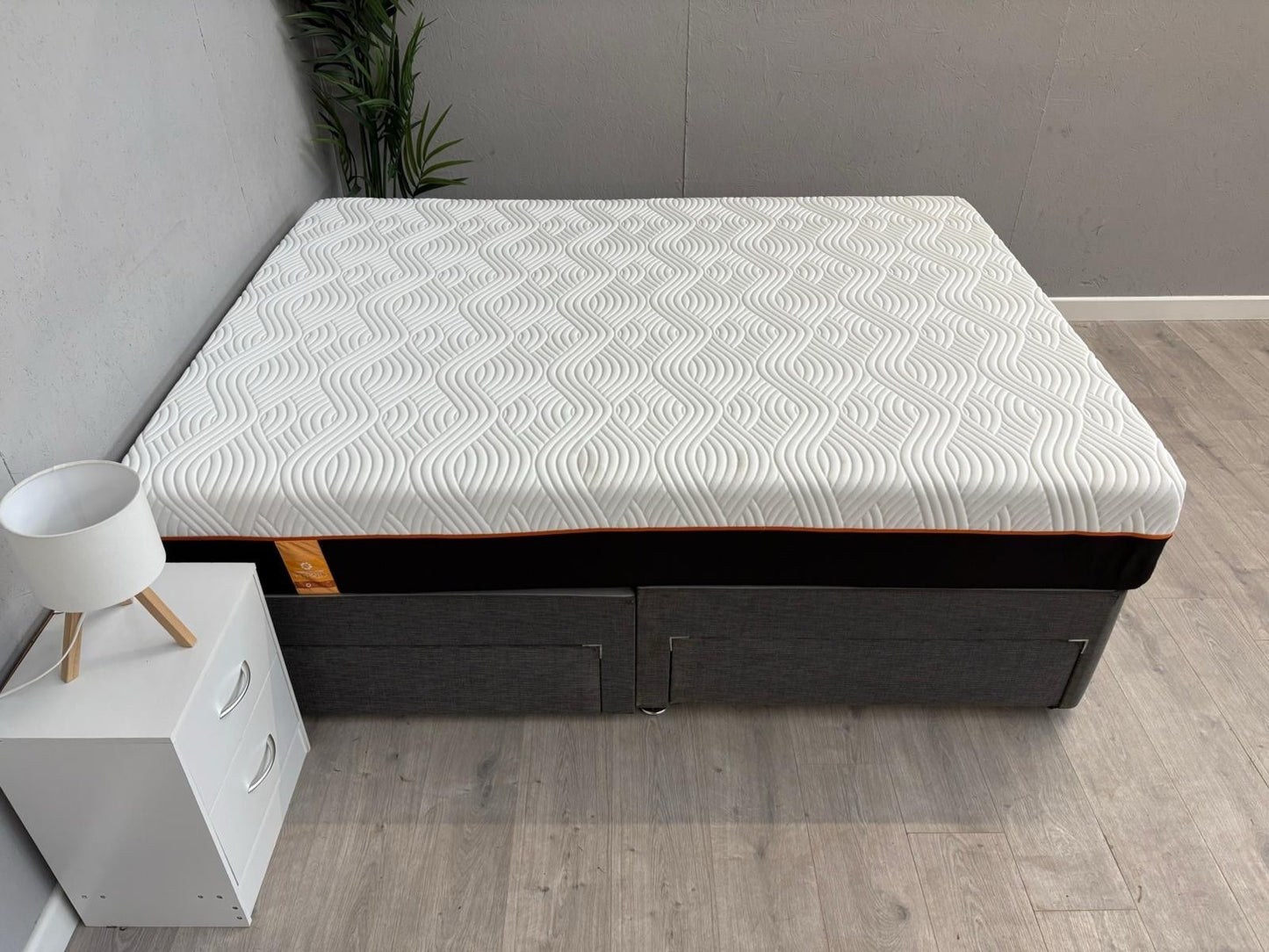 DORMEO Octaspring Hybrid 5FT Kingsize Mattress, Medium Firm - RRP £1,629