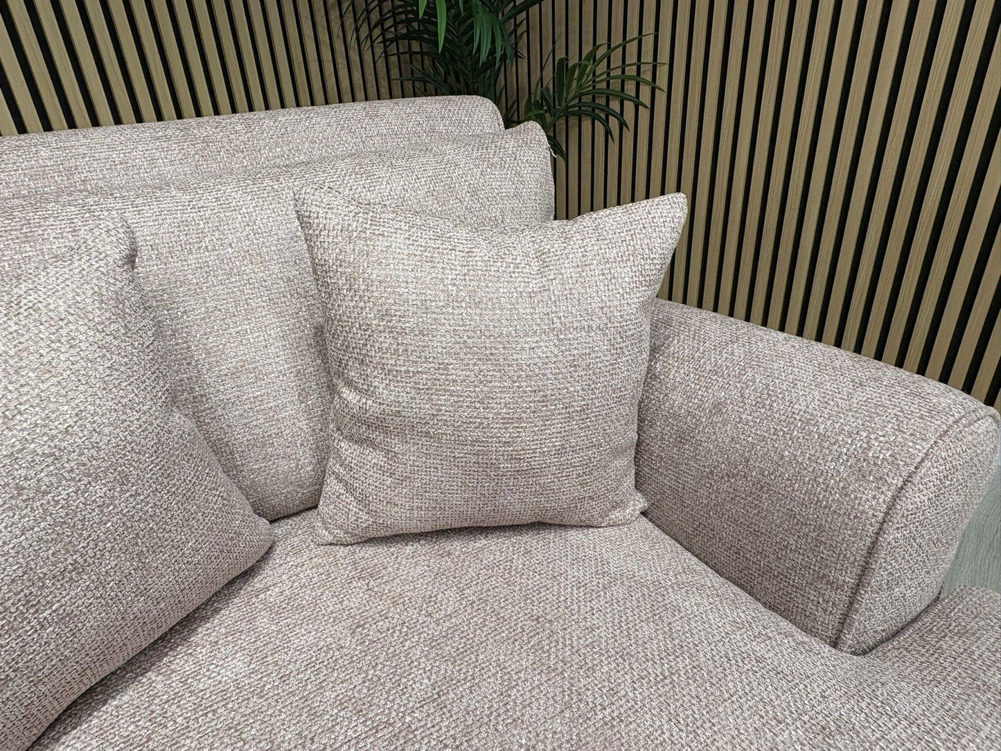 Laura Ashley LYNDEN Style Fabric 3 Seater Sofa + 1 Snuggle Chair - RRP £2895