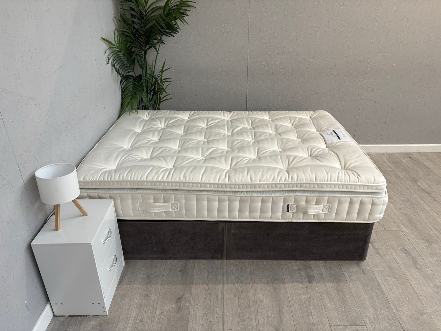 Harrison Spinks LICHFIELD 5450 Pocket Pillow 4ft 6 Double Mattress - RRP £1,879