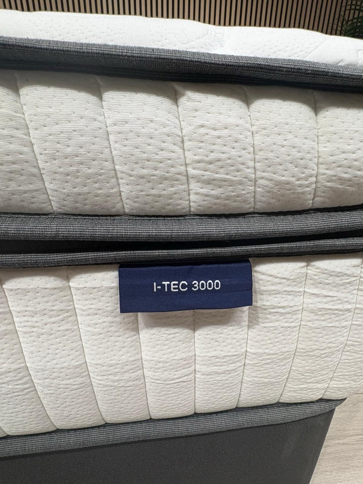 ITEC Cool Gel 3000 / iGel Nano Style 4ft 6 Double Mattress, Medium - RRP £1,499