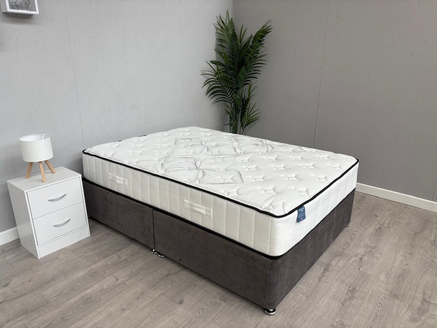 IGEL Nanotech 2050i 4ft 6 Double Mattress, Firm - RRP £1,099