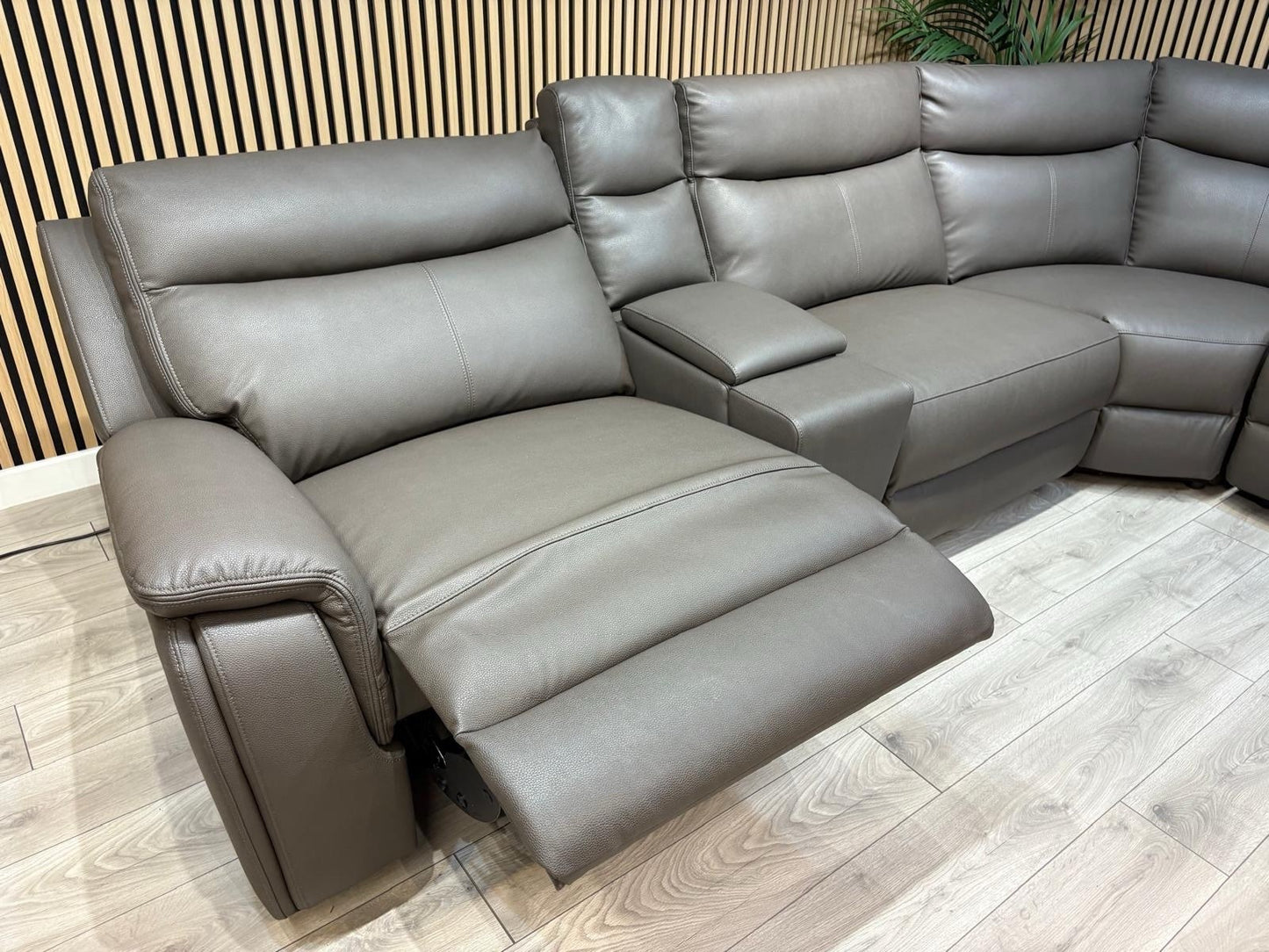 29fb9288-1938-47d5-8c58-5cc4dd9e6e05