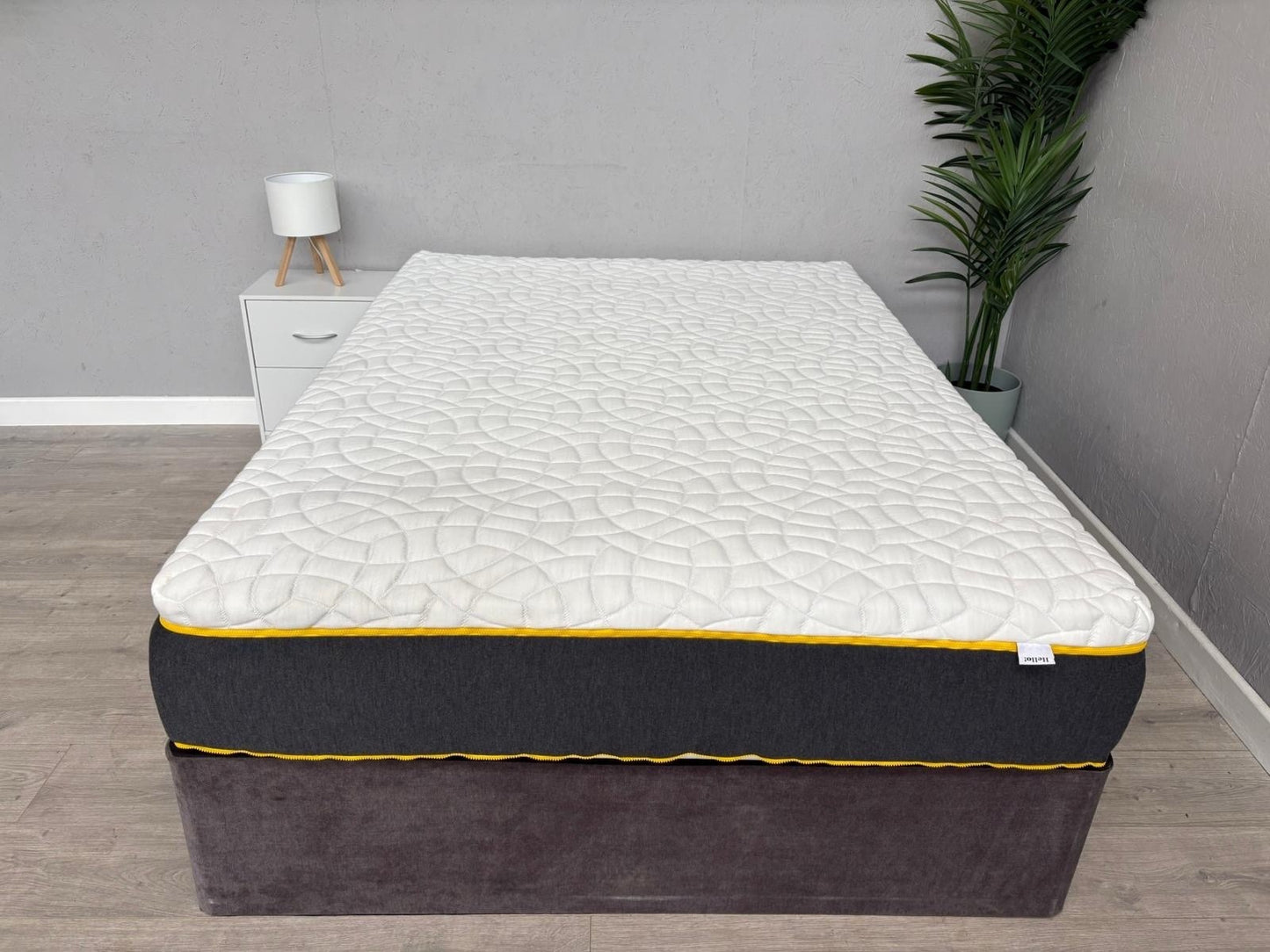EVE Wunderflip Ultimate Hybrid 4ft 6 Double Mattress, Medium / Firm - RRP £1,199
