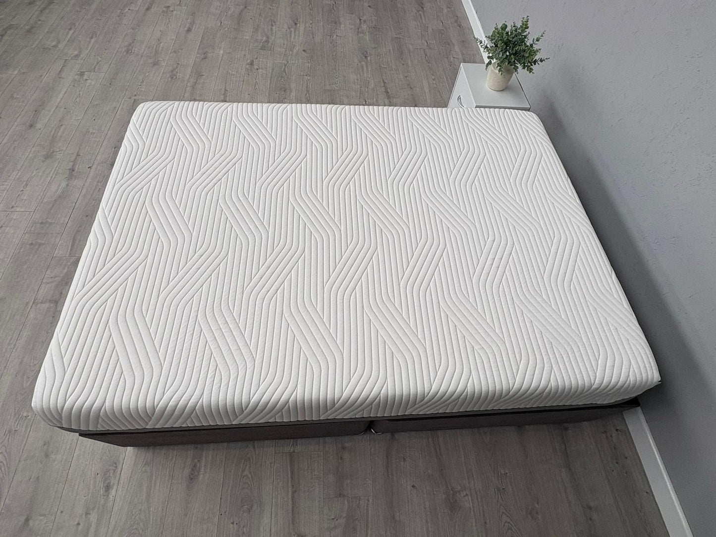 Tempur CLOUD ELITE Memory 5ft Kingsize Mattress, Soft - RRP £2,099