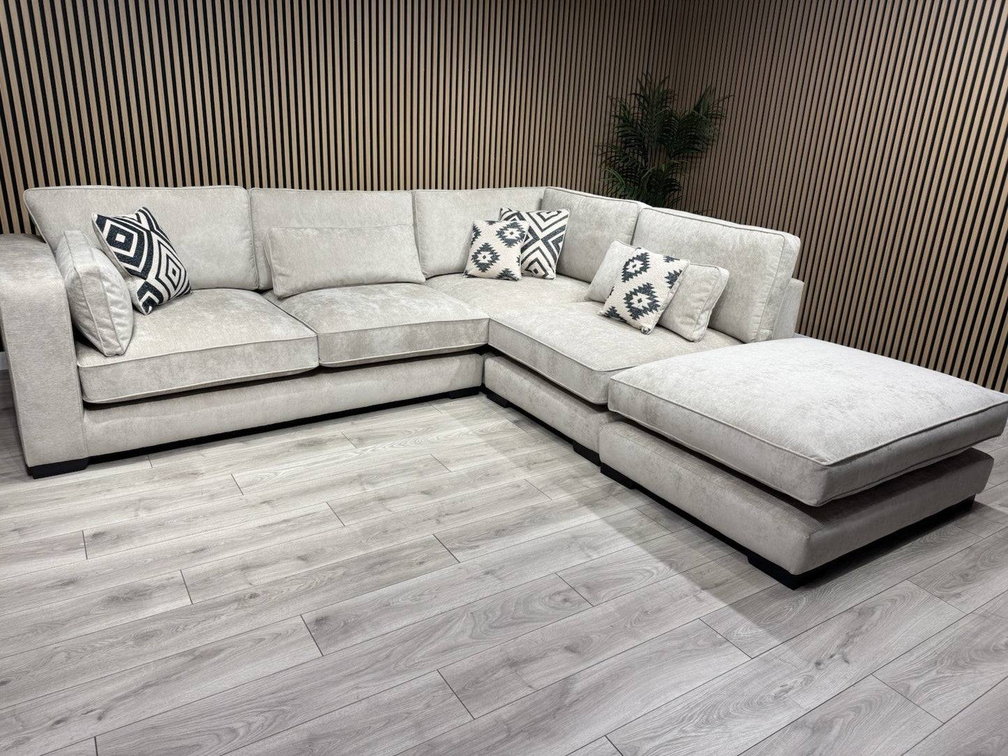 Sofology CAVALLI Style Fabric Open Chaise Corner Sofa + Footstool RRP £5398 Made To Order